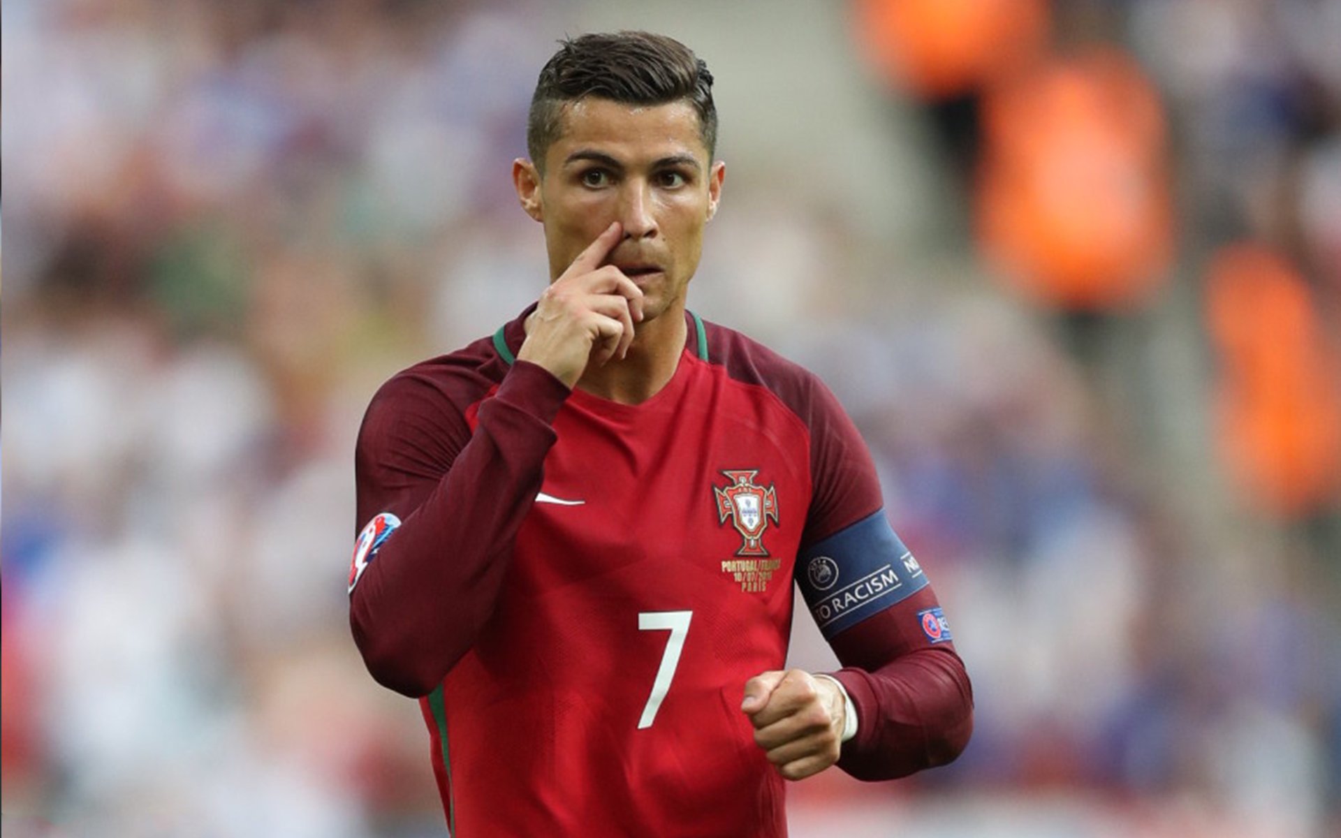 塞维利亚横扫莱比锡红牛，加维状态火热点燃欧战之夜